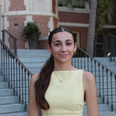 Isabella Paez Headshot